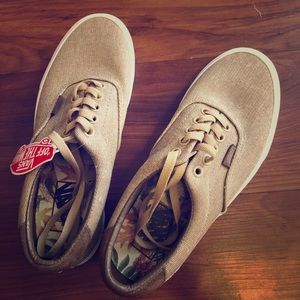 New VANS Canvas Sneakers BEIGE / TAN with Tags